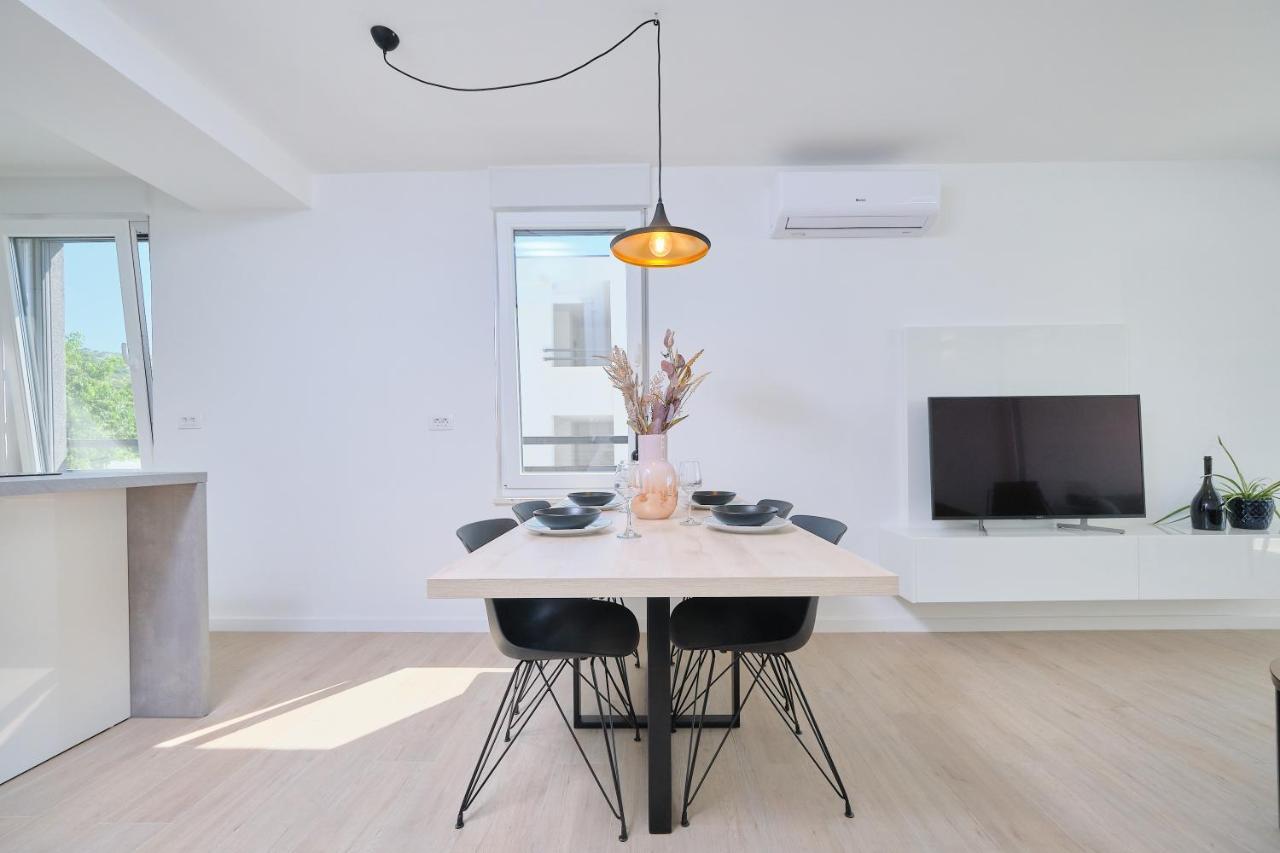 Apartment Queen Трогир Экстерьер фото