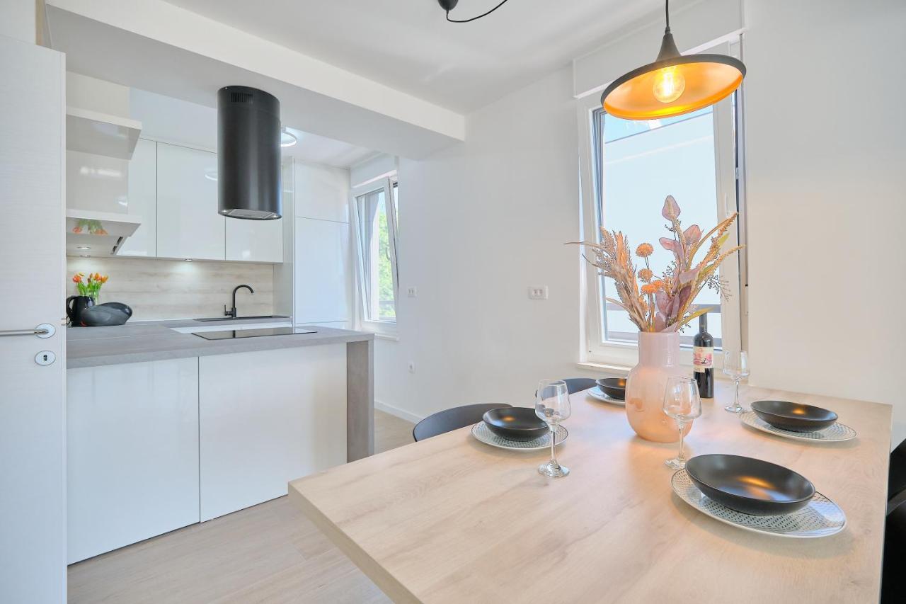 Apartment Queen Трогир Экстерьер фото